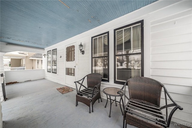 view of patio / terrace featuring covered porch