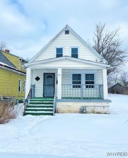 bungalow-style home featuring covered porch