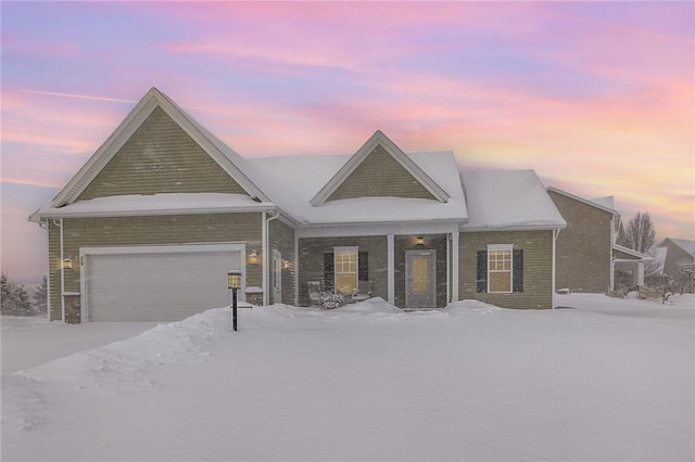 view of front facade featuring a garage