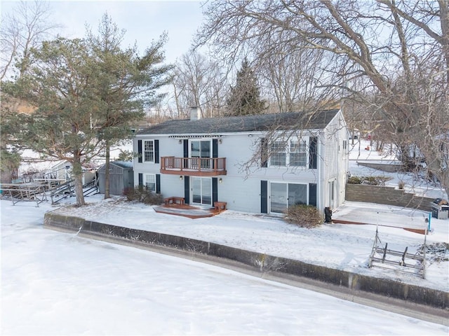 split foyer home with a balcony