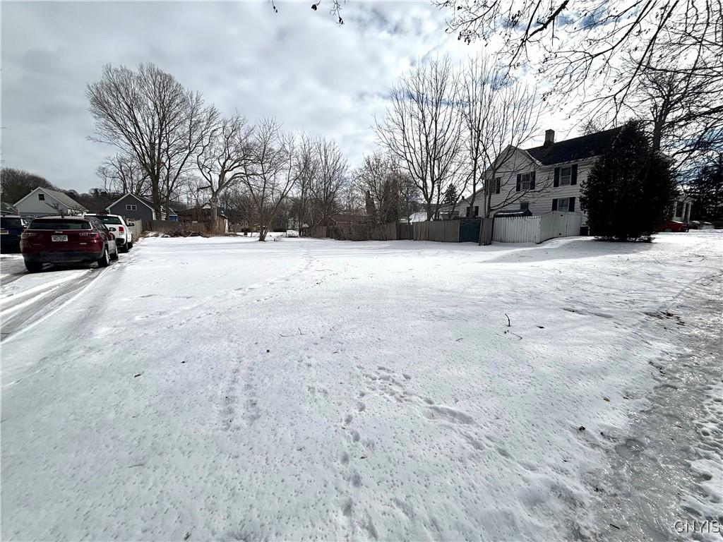 38 Garrow St, Auburn, NY 13021 - photo 2