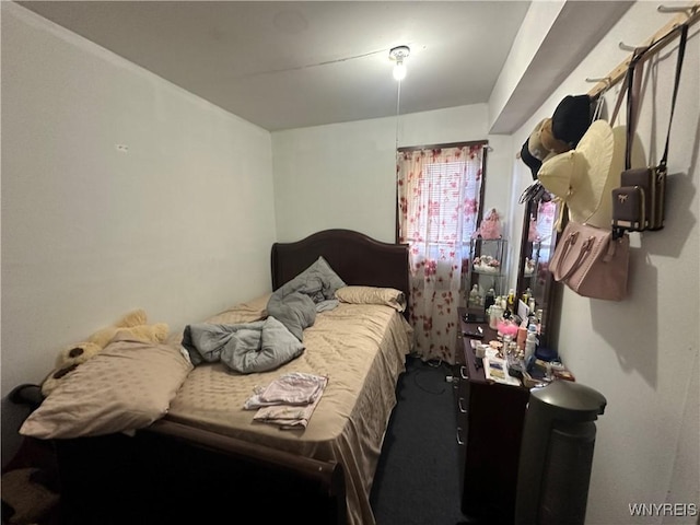 bedroom featuring carpet floors