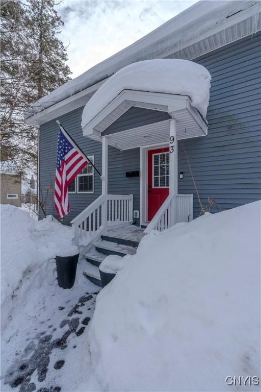 view of front of property