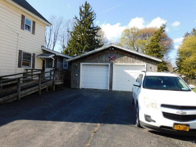 325 Ontario St, Lockport-City, NY 14094 - view of property exterior with a detached garage