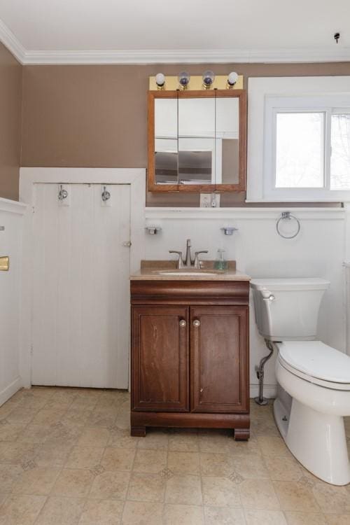903 W 1st St, Elmira, NY 14905 - bathroom with vanity and crown molding