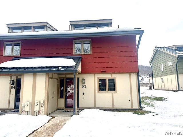 view of front of home with stucco siding