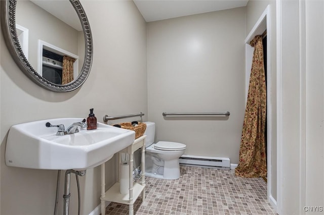 79-81 Main St, Sidney, NY 13838 - full bath with toilet, baseboards, baseboard heating, and a shower with shower curtain