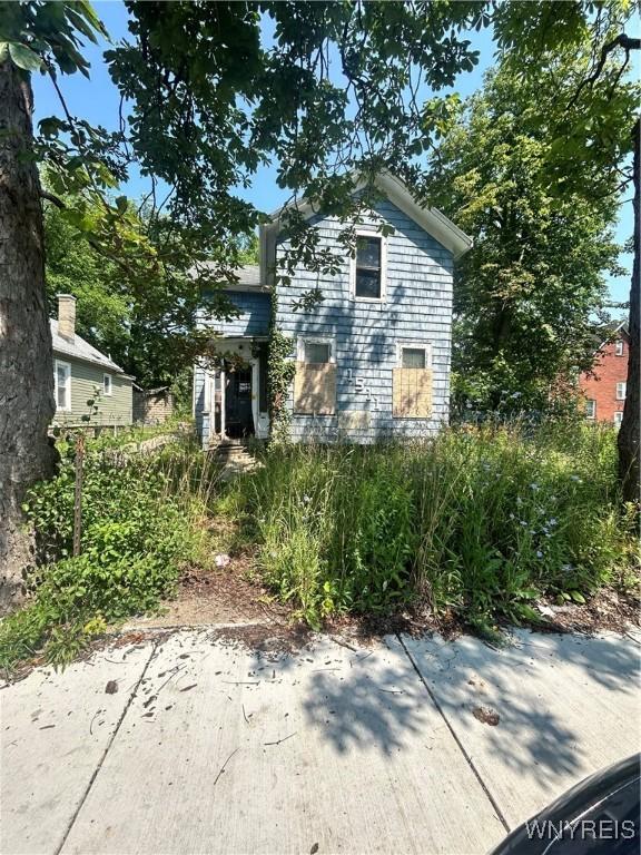 1511 13th St, Niagara Falls, NY 14305 - view of front of home