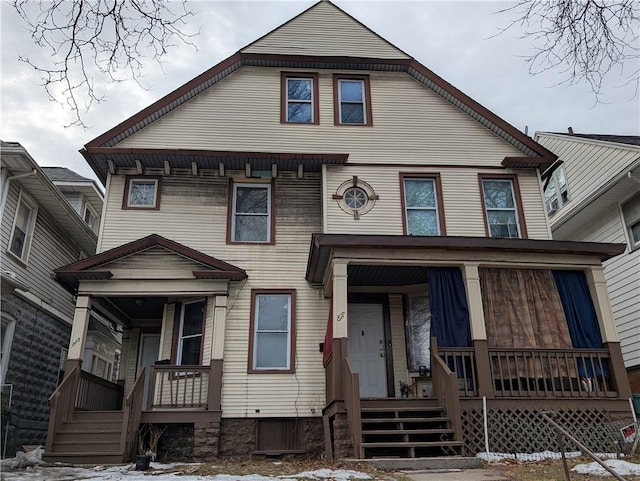 view of front of home with covered porch