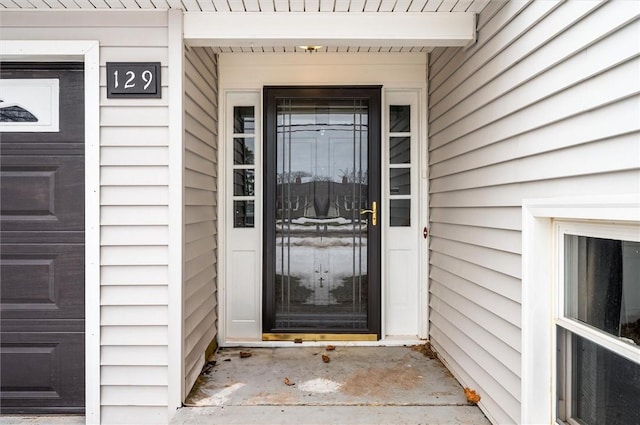 entrance to property with a garage