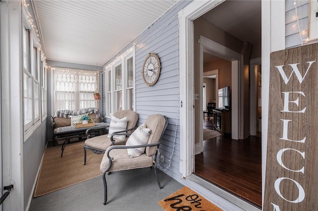 view of sunroom / solarium