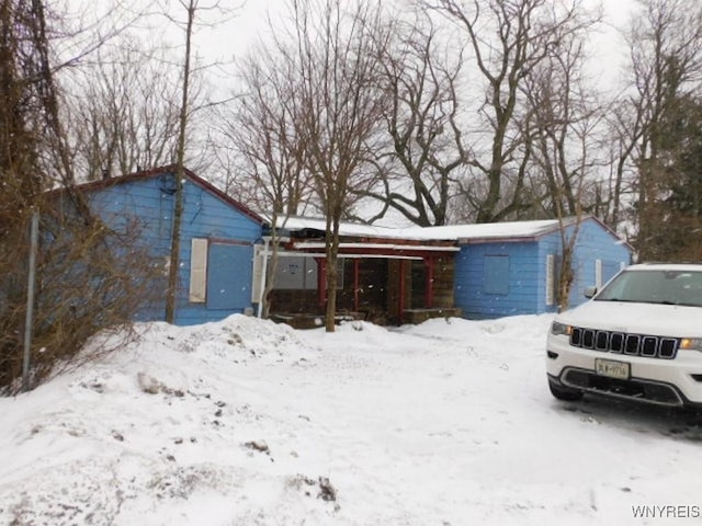 view of front of home