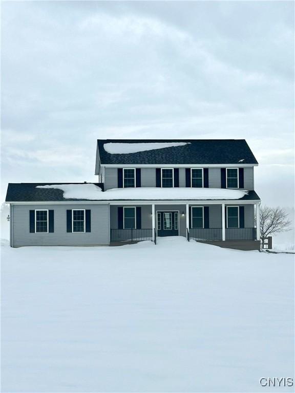 view of front of home featuring a porch