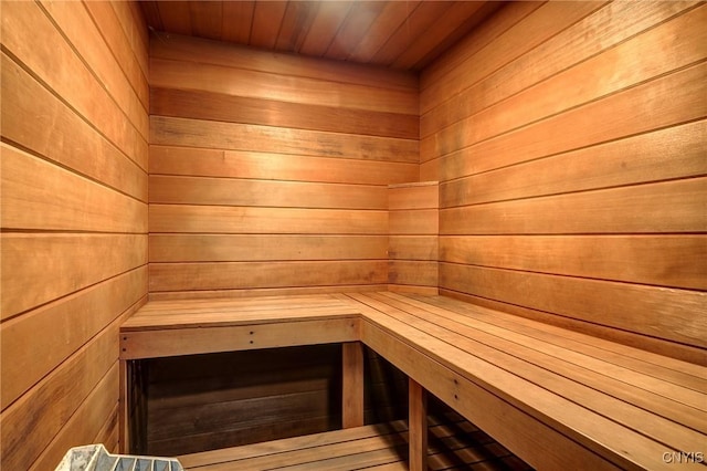 view of sauna / steam room