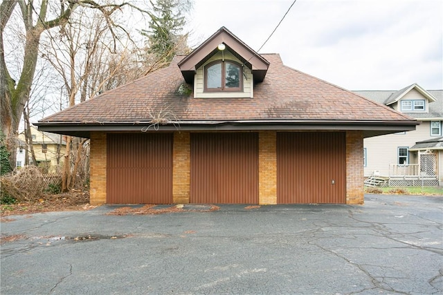 2956 Saint Paul Blvd, Irondequoit, NY 14617 - view of garage