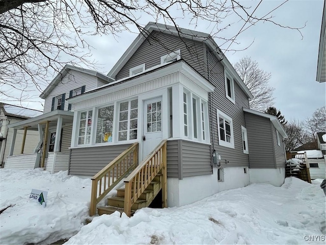 view of front of home