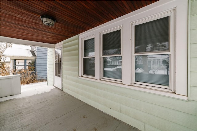 view of patio / terrace featuring covered porch