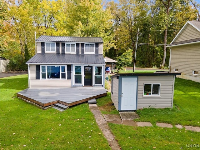 view of outdoor structure with an outbuilding