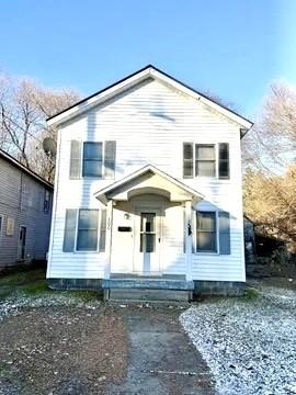 view of front of home with a porch