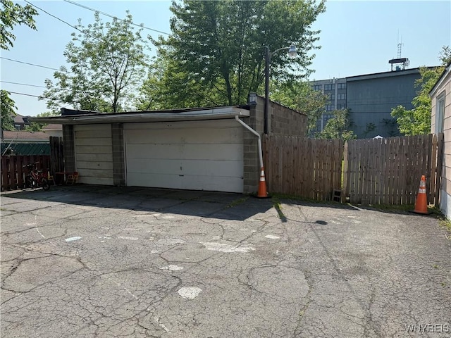 1258 W Ave, Buffalo, NY 14213 - view of detached garage