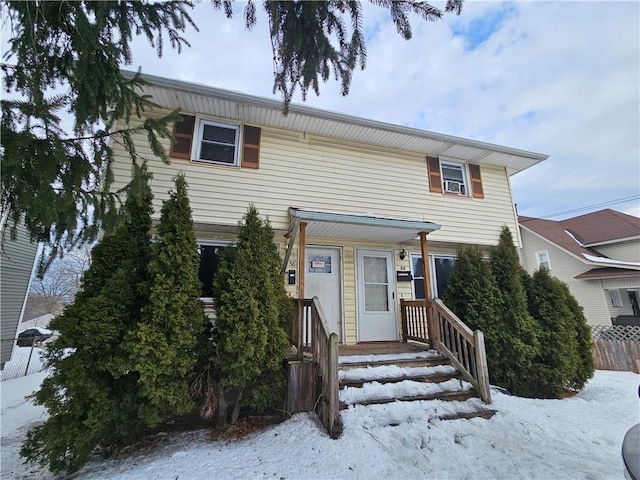 view of front of house