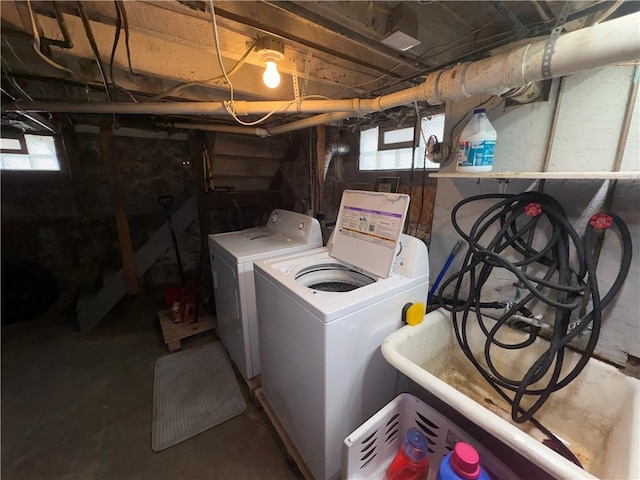 laundry room with laundry area and washer and dryer