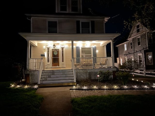 traditional style home with a porch