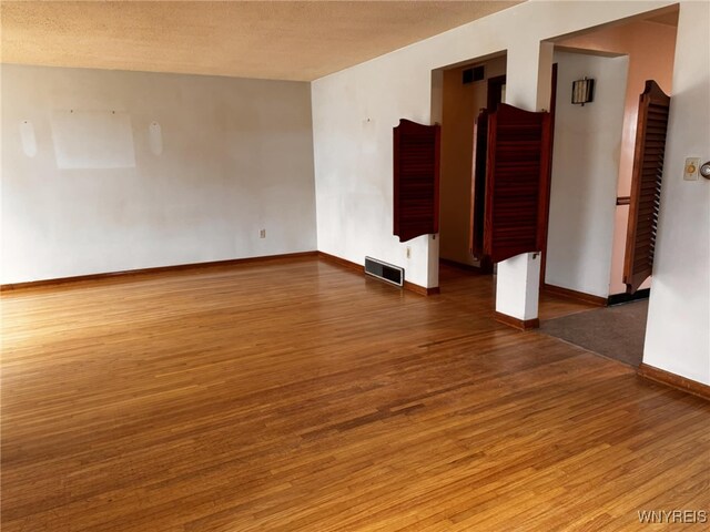 24 Greenwood Cir, North Tonawanda, NY 14120 - photo 5