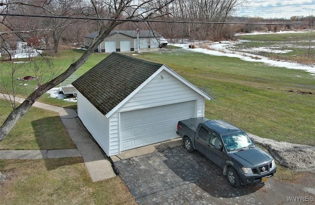 view of detached garage