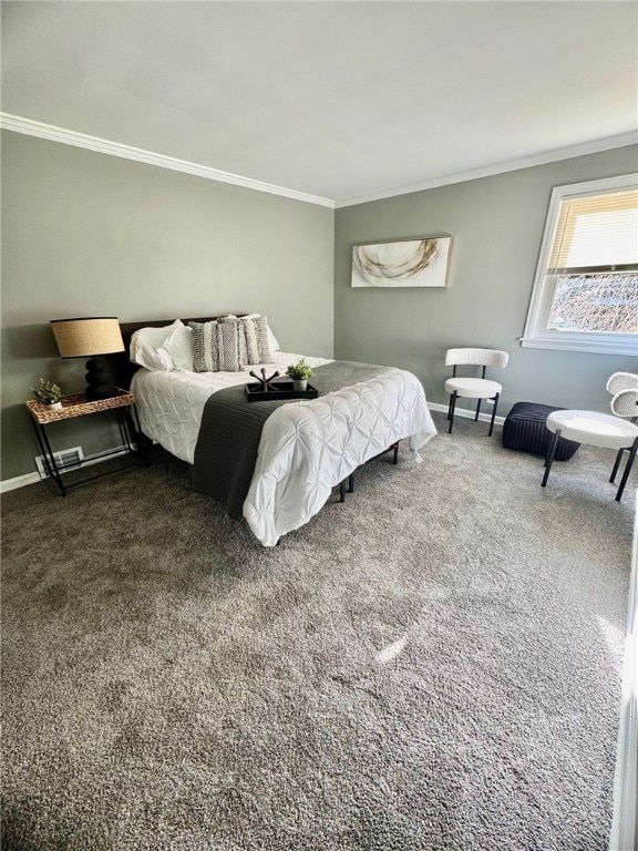 carpeted bedroom featuring baseboards and crown molding