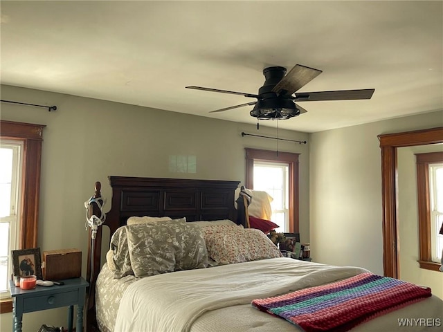 bedroom with a ceiling fan