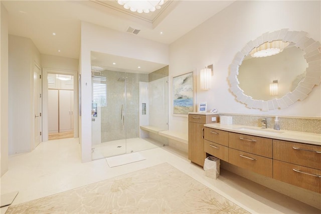 full bath featuring visible vents, recessed lighting, a stall shower, and vanity