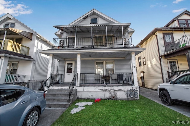 view of front of home featuring covered porch