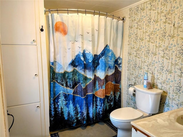 full bathroom with toilet, curtained shower, wallpapered walls, and vanity