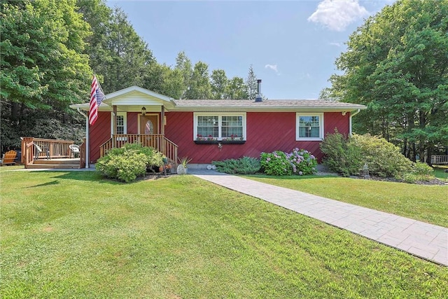 single story home with a front yard