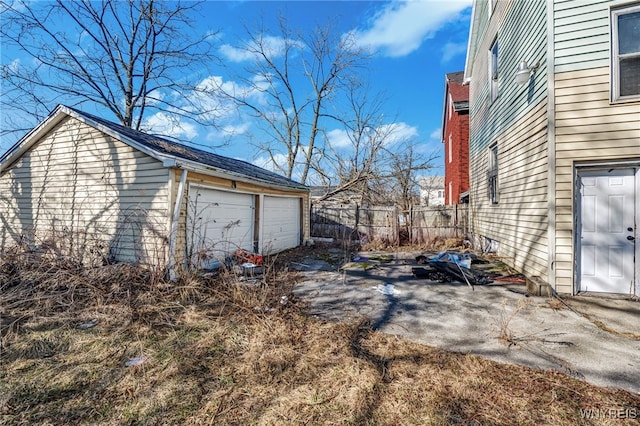 exterior space featuring fence