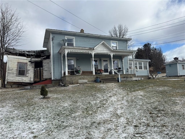 view of front of house featuring a porch