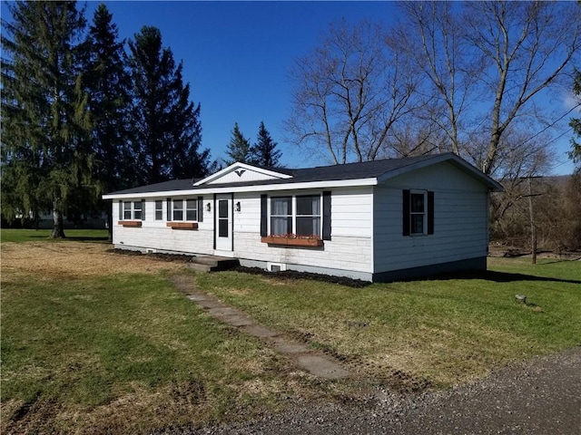 6339 County Road 32, North Norwich, NY 13815 - manufactured / mobile home with a front yard
