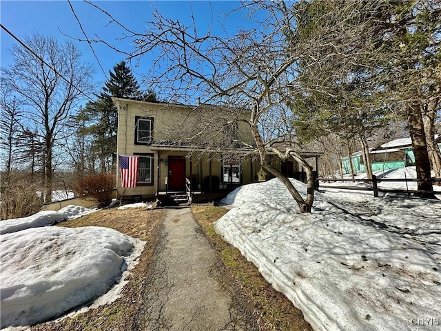 view of front of home