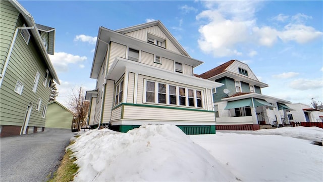 view of traditional style home