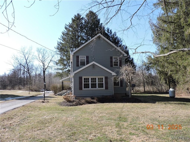 exterior space featuring a yard