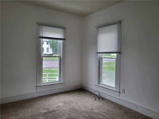 view of carpeted spare room