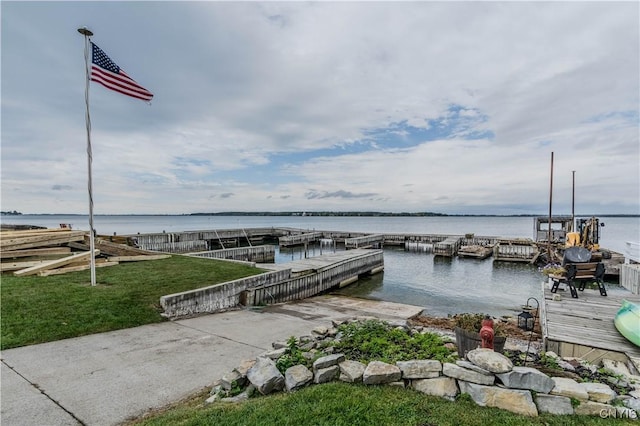 dock area featuring a water view