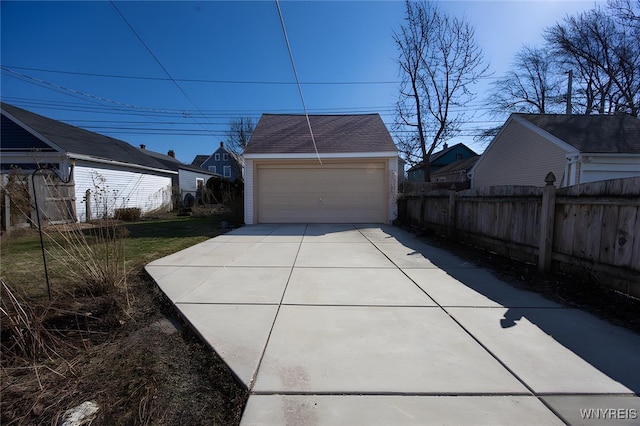 detached garage with fence