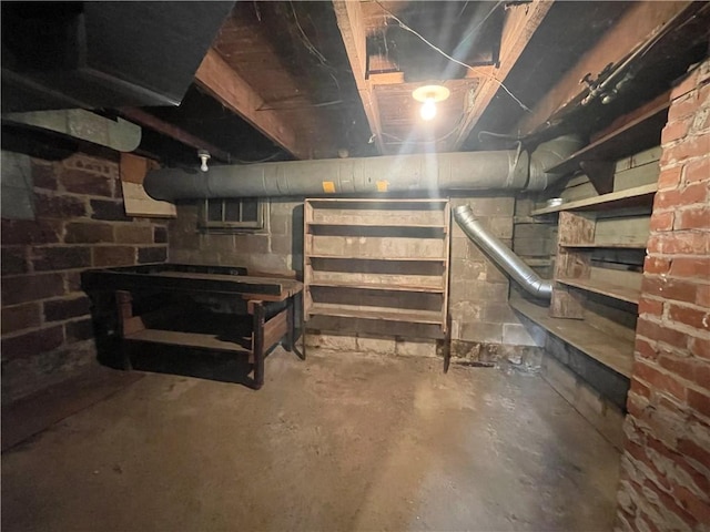 view of unfinished basement