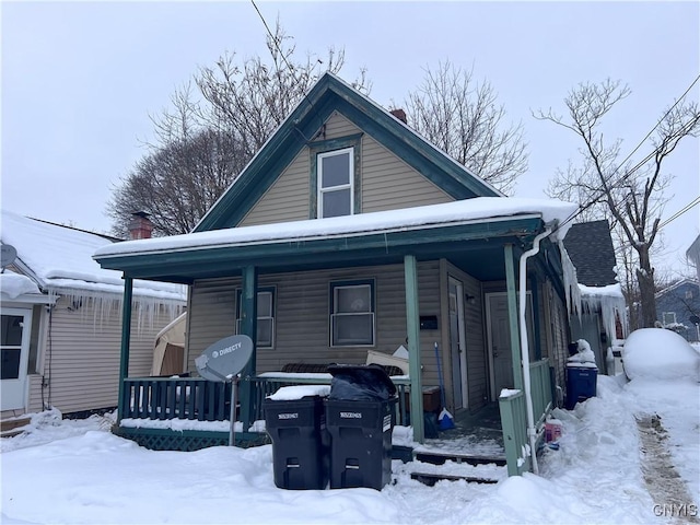 view of front of home featuring covered porch