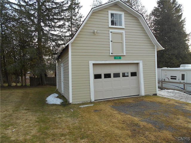 32 Fenner St, Cazenovia, NY 13035 - garage featuring a detached garage