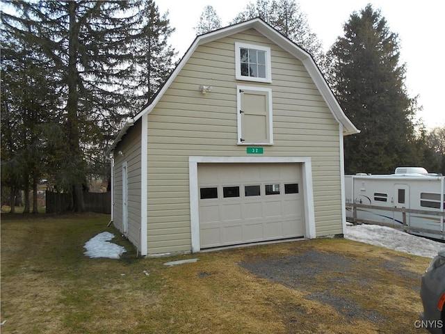 32 Fenner St, Cazenovia, NY 13035 - garage with a detached garage