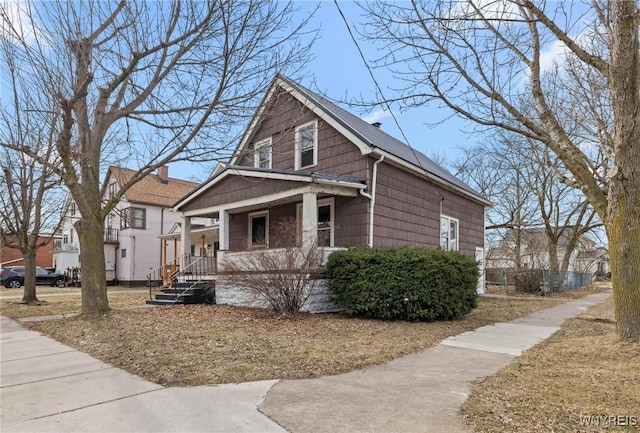 bungalow featuring covered porch