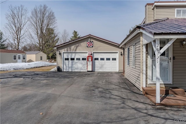 view of detached garage